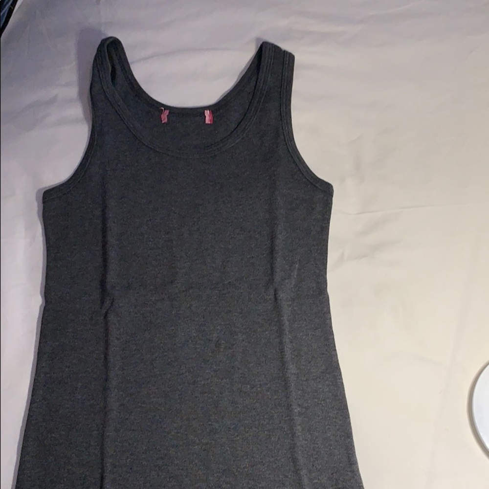 Grey tank top